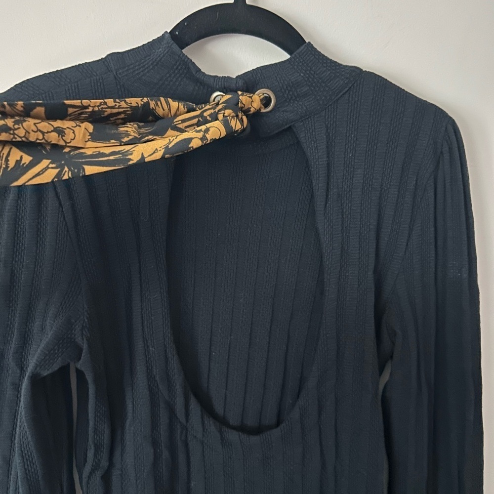 Free People Black Ribbed Long Sleeve Top with Tie Scarf Detail Size Large - Picture 5 of 7
